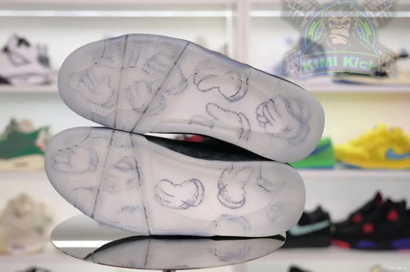 Jordan Kimikick kaws 4 Jordan black Air 0325